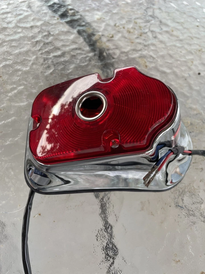 Luz traseira Softail Harley Davidson - Imagem 2 de 3