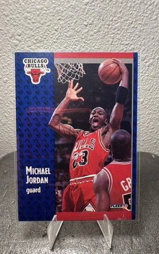 1991-92 Fleer - Michael Jordan #29