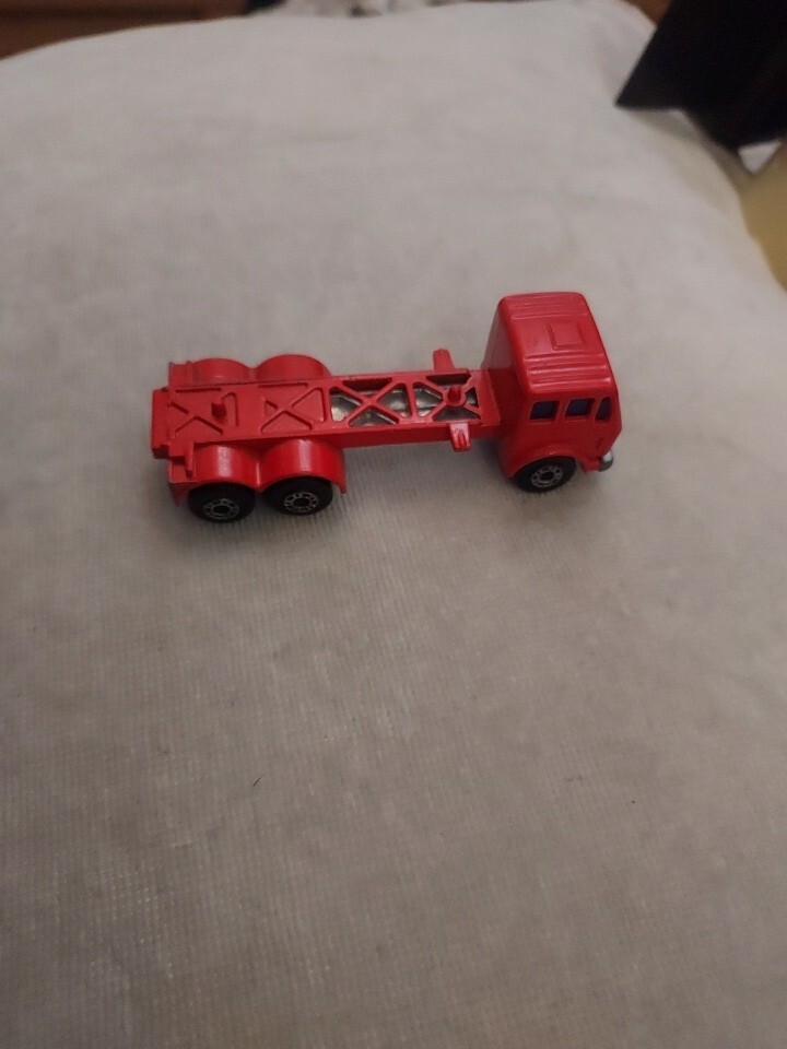 Matchbox Superfast N°42 - Mercedes Container Sealand Truck - Neuf En Boîte