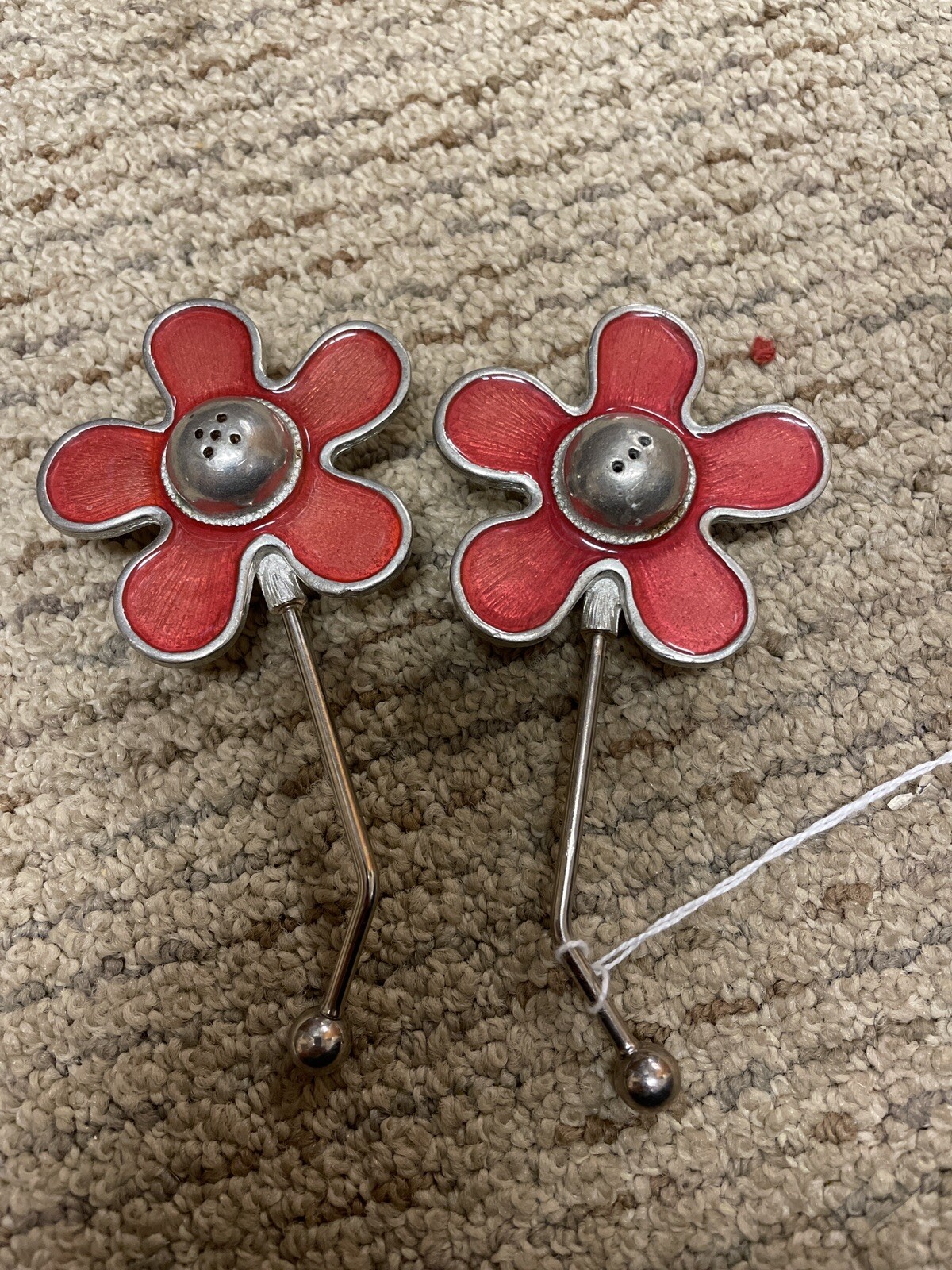 Vintage Billy Joe Red Enamel Daisy Flowers Salt and Pepper Shakers eBay