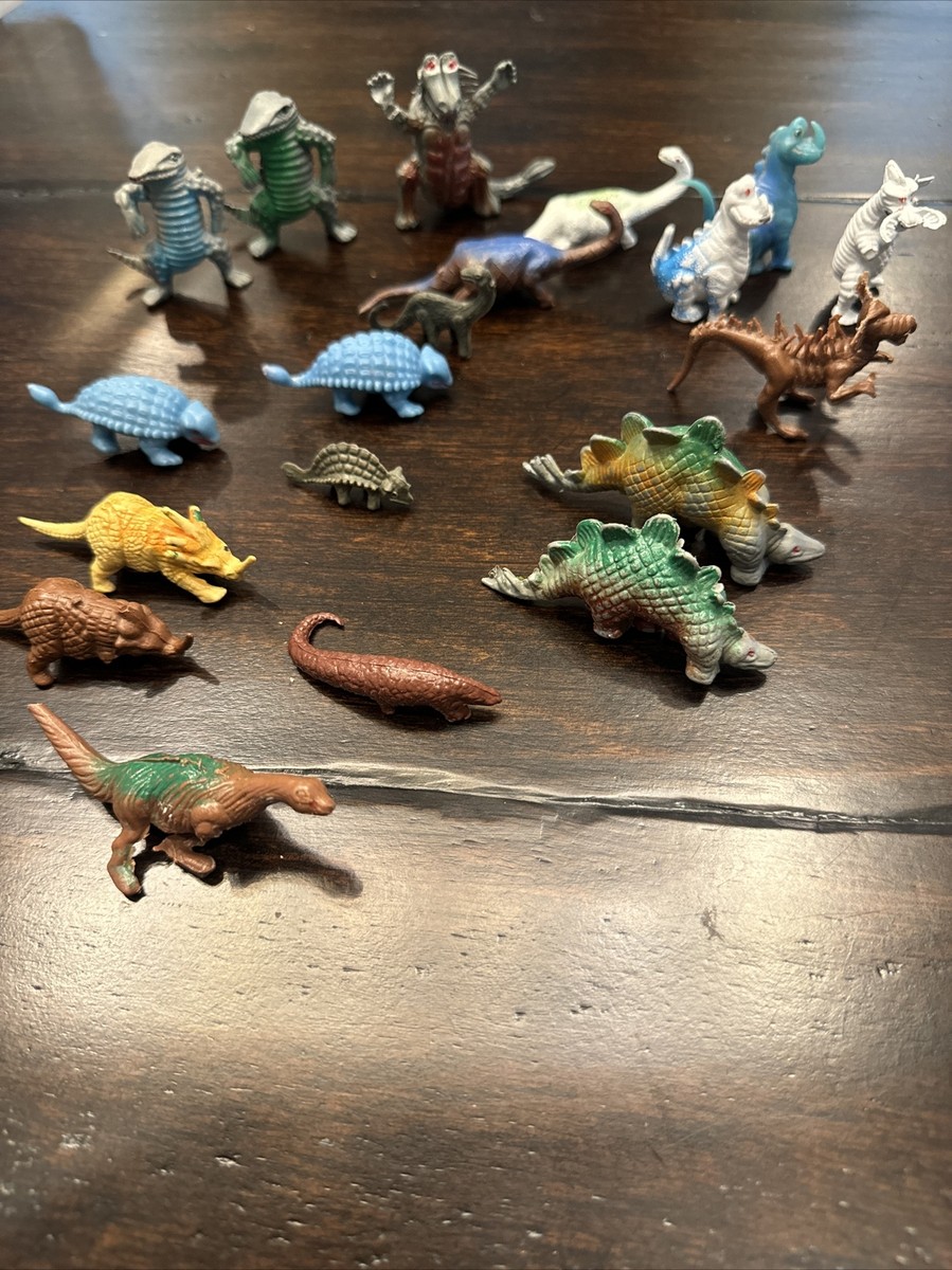 Lot 70s 80s Chinasaur dinosaur Advanced Dungeons & Dragons AD&D