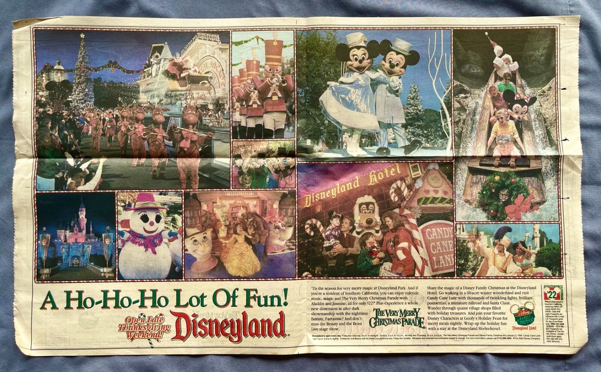 Disney Parks Holiday Medley　Y-5183 hqdefault.jpg