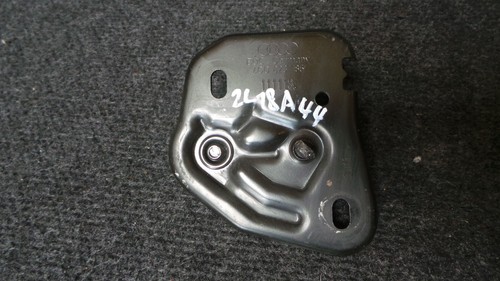 2L18A44 * Audi A6 4G Verschlussbügel Motorhaube Verrieglung Haube   4G0823186