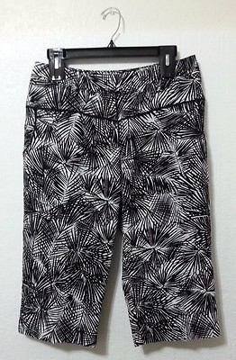 NWT PETITE woman  RUBY RD CAPRIS CASUAL PANTS Size 8P Abstract Flat Front  NWT 
