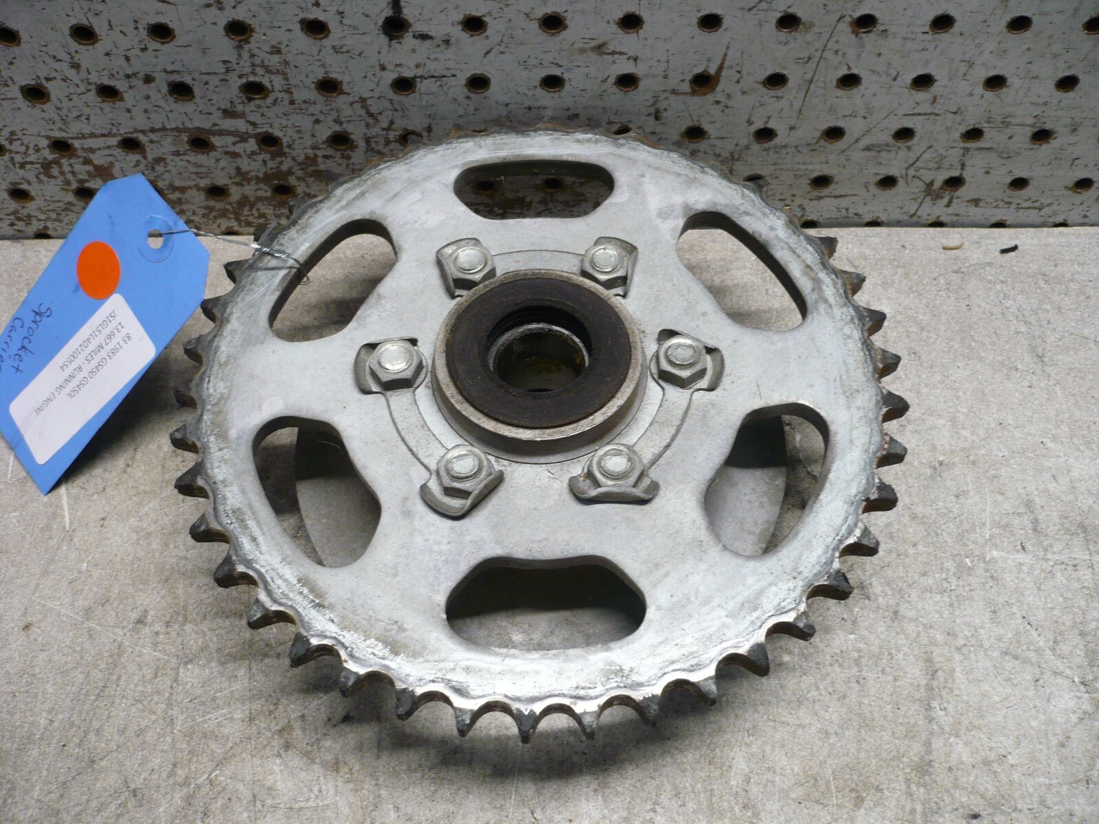 SUZUKI 1983 83 GS450 GS450L REAR SPROCKET CARRIER DRIVE OEM 64511-33741