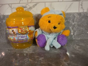 Disney Hunny Hugs Winnie The Pooh Bath Plush Brand New