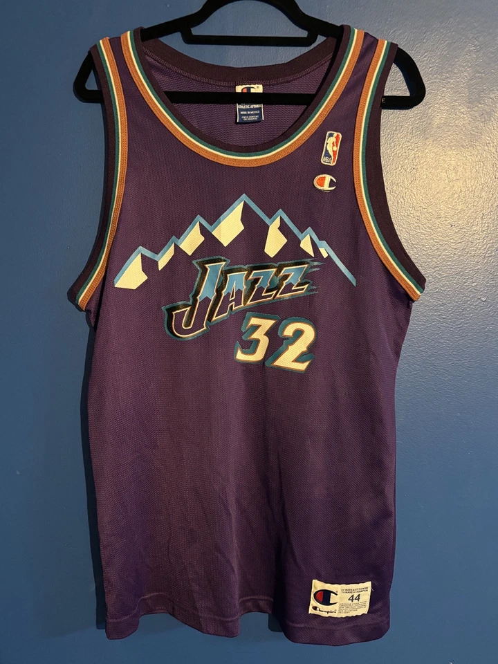 Utah Jazz Karl Malone Jersey #32 90’s Purple Men’s Size M, 44 - Image 2 of 2