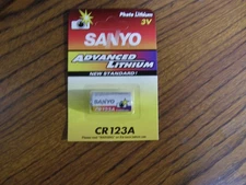 10212) 1: Sanyo CR123A Photo Lithium 3V Battery