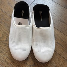 NWOT Mahabis Summer SUM-A1V1 Women's Ivory Slippers Size 9.5-10