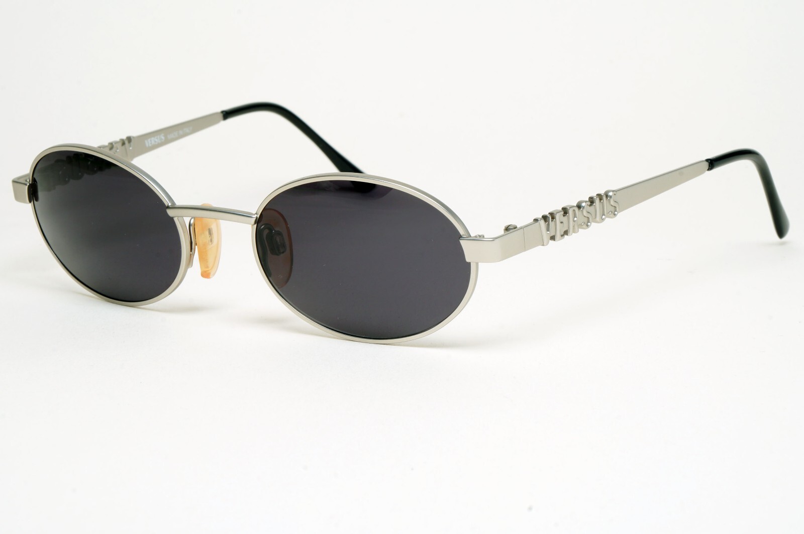 Versus Sunglasses 1996 by Gianni Versace Vintage Silver Oval MOD R26 COL 22M image 8
