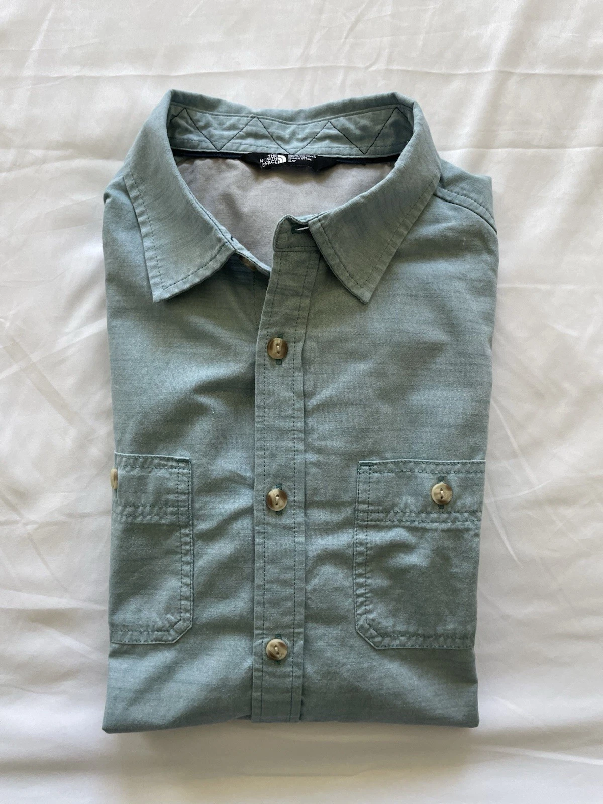 The North Face Shirt Mens Small Button Up Long Sleeve
Opens in a new window or tab