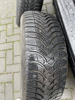 Winterreifen 195/65 R15 91T BMW 3er Touring: Dunlop SP & Michelin Pilot Alpin 