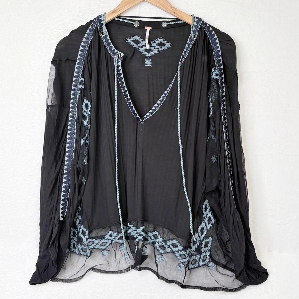 Blusa túnica Free People Eden azteca negra de malla bordada Top Boho Festival Med Foto 2 de 4