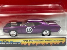 Johnny Lightning Spoilers 1972 Plymouth Road Runner, Purple, 1:64, NIB