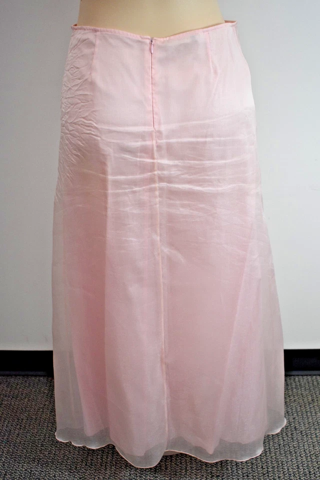 Emperio Armani Pink Organza Midi Skirt Size 6 On Sale sf - Image 2 of 4