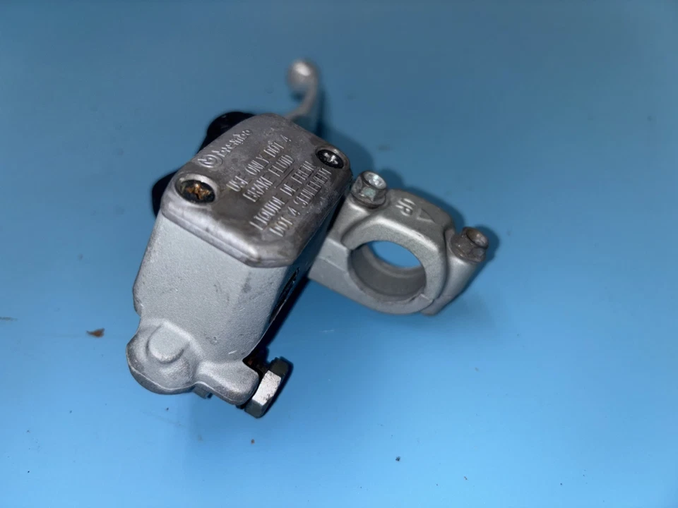 2006 00-12 HUSQVARNA WR250 CR125 OEM FRONT MASTER CYLINDER ASSEMBLY - Image 3 of 4
