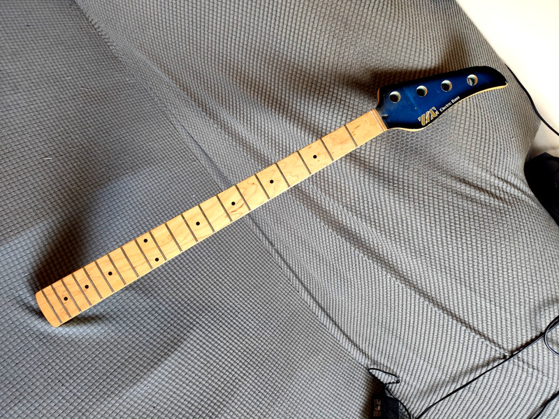 80s ZAG Korea ELECTRIC BASS GUITAR maple neck vintage used