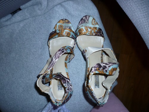 women's high heels 5" shoes international concepts 10M blue brown multi preworn - Picture 5 of 6