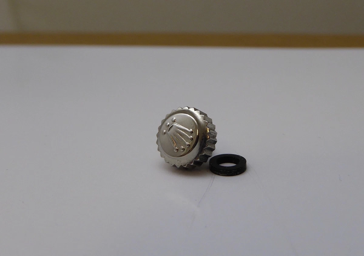 Rolex triple online lock crown