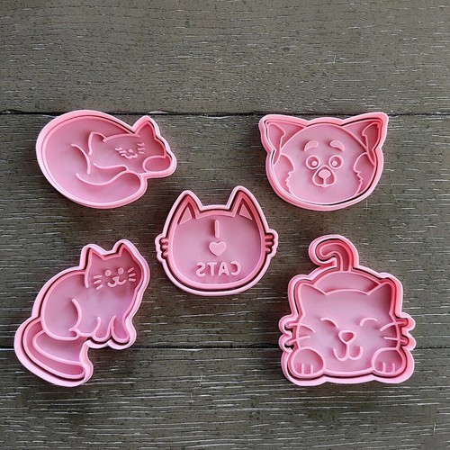 5-Piece Cats Cookie Cutters & Stamp Set - Perfect Gift Birthday Party