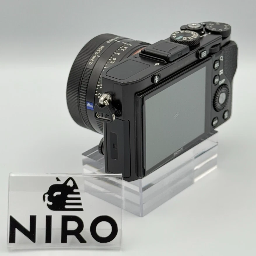 [ Excellent ]SONY Cyber-shot DSC-RX1R 24.3MP Black Digital Camera Made in Japan - Image 4 of 4