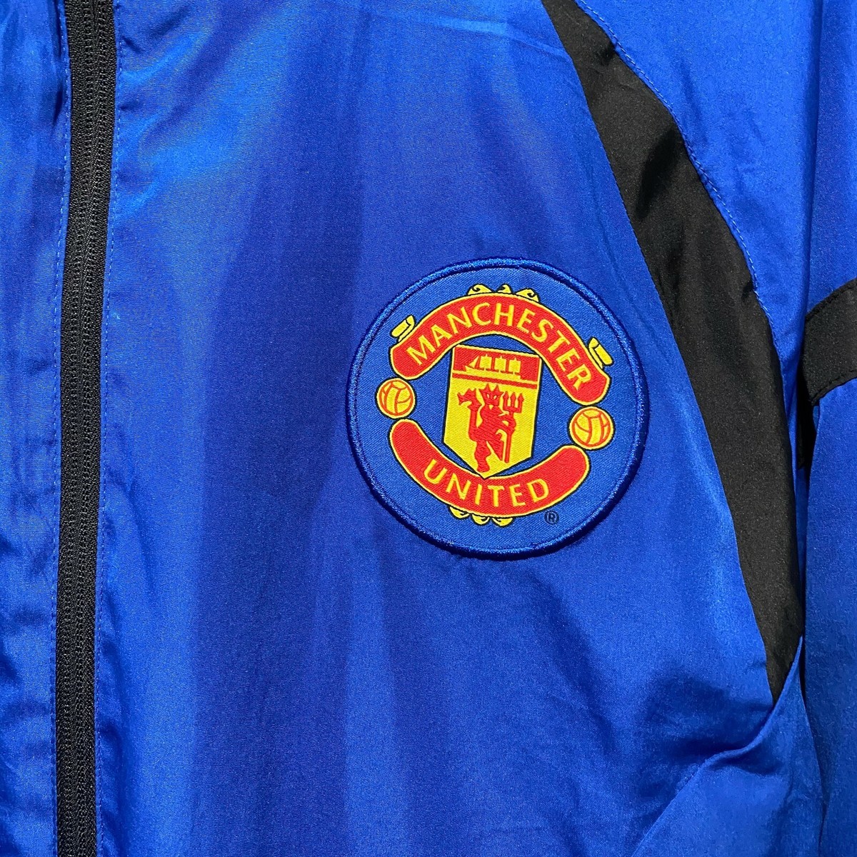 Manchester United MUFC Official Merchandise Blue Windbreaker