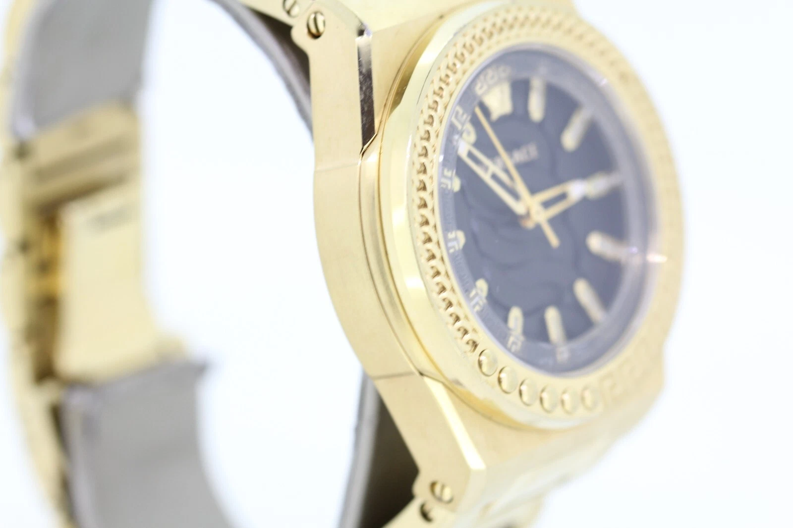 Orologio Donna Versace Chain Reaction Tono Oro Quadrante Nero VEHD00520