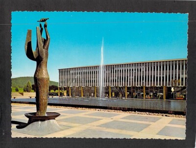 B4376 Australia ACT Canberra Statue of Ethos Civic Square JECO Kruger postcard