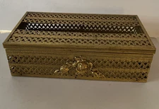 Vintage Hollywood Regency Gold Tone Filigree Metal Tissue Box Cover Holder