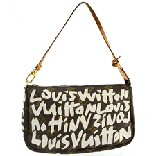 Louis Vuitton Monogram Graffiti Pochette Accessoires Pouch M92192 N2613OC711