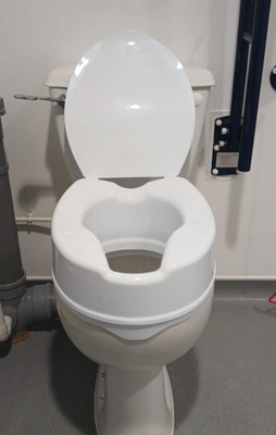 Toilettensitzerhöhung mit Deckel sicher verriegelnder Toilettensitz für Senioren - 2 Größen