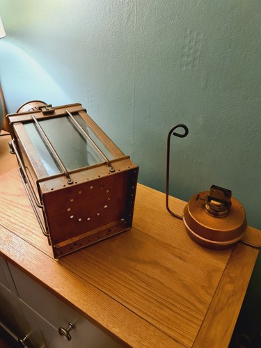 Antique Oil Lamp Marine Ship Lantern Copper Boat Cabin Lamp Marked British Make - 第 18/23 張圖片