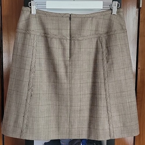 ⭐ Anne Klein Brown Tan Wool Skirt - Size 10P - Picture 2 of 8