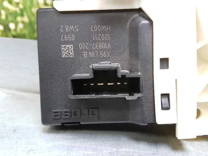 82736548R 3654405 fernsterhebermotor hinten rechts für RENAULT FLUENCE 2010 - Imagem 4 de 4