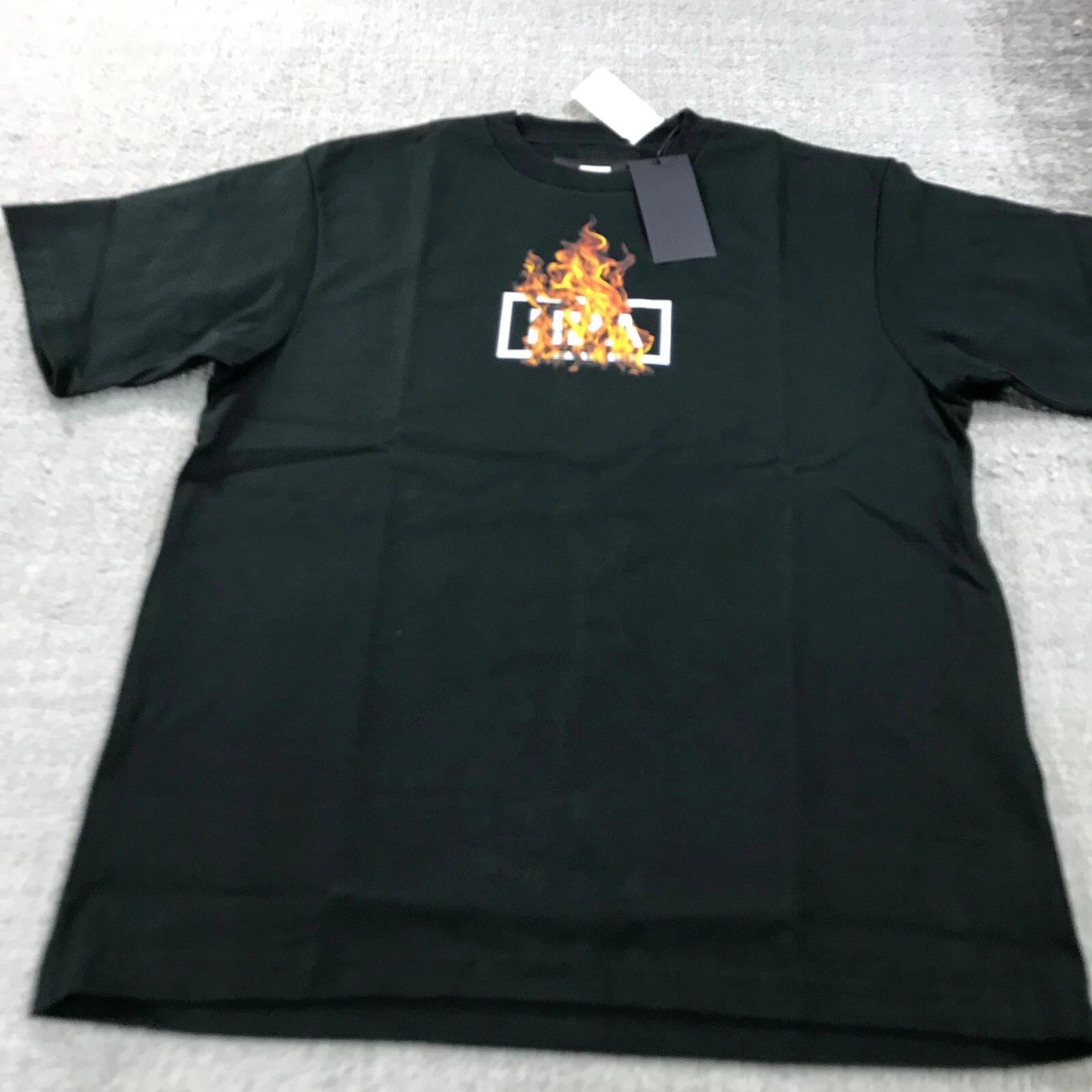 HBA (HOOD BY AIR) Maglietta New Hood By Air Uomo Small Flames Spell Out Doppio Lato Maglietta Fire HBA