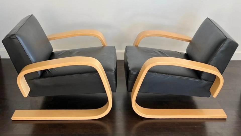 Un impresionante conjunto de sillas cisterna Alvar Aalto / años 90 en hermoso estado Foto 2 de 4