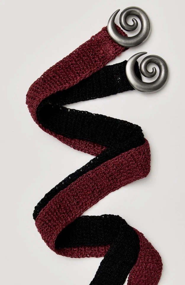 NUEVO CON ETIQUETAS FREE PEOPLE Cinturón Odessa S/M NEGRO Foto 3 de 4