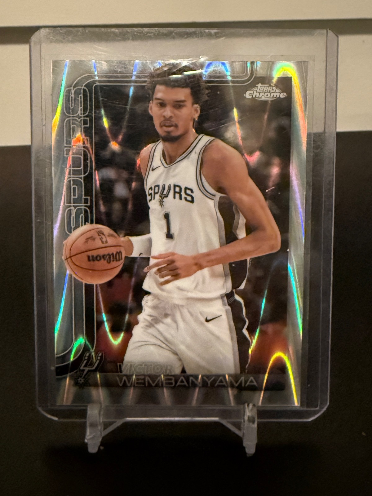 2025-26 Topps Chrome Victor Wembanyama Wave Refractor #221 Spurs