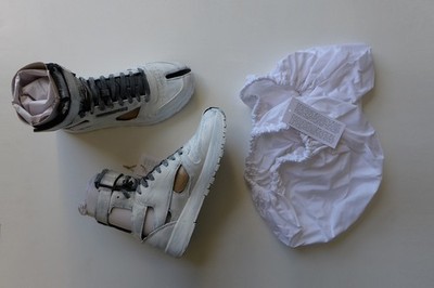 Margiela x Reebok Gladiator Sneakers weiß lackiertes Leder, UK 8 & 9 - neu mit Karton 520 £