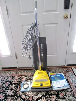 #ad Eureka Vacuum Cleaner C2094 Heavy Duty Commercial Upright LOCAL PICK ONLY $100.00