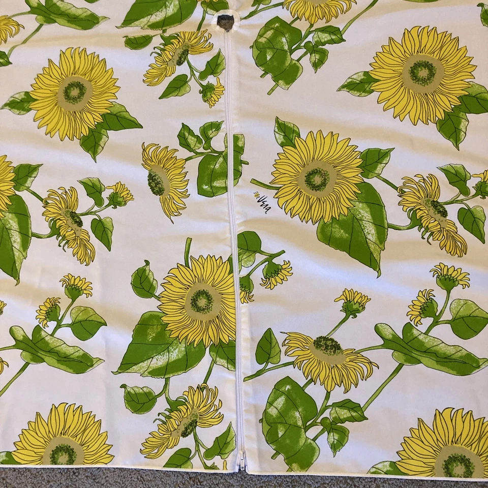 Vera Neumann Zippered Umbrella Fabric Patio Tablecloth VTG Sunflower Rectangle - Image 3 of 4