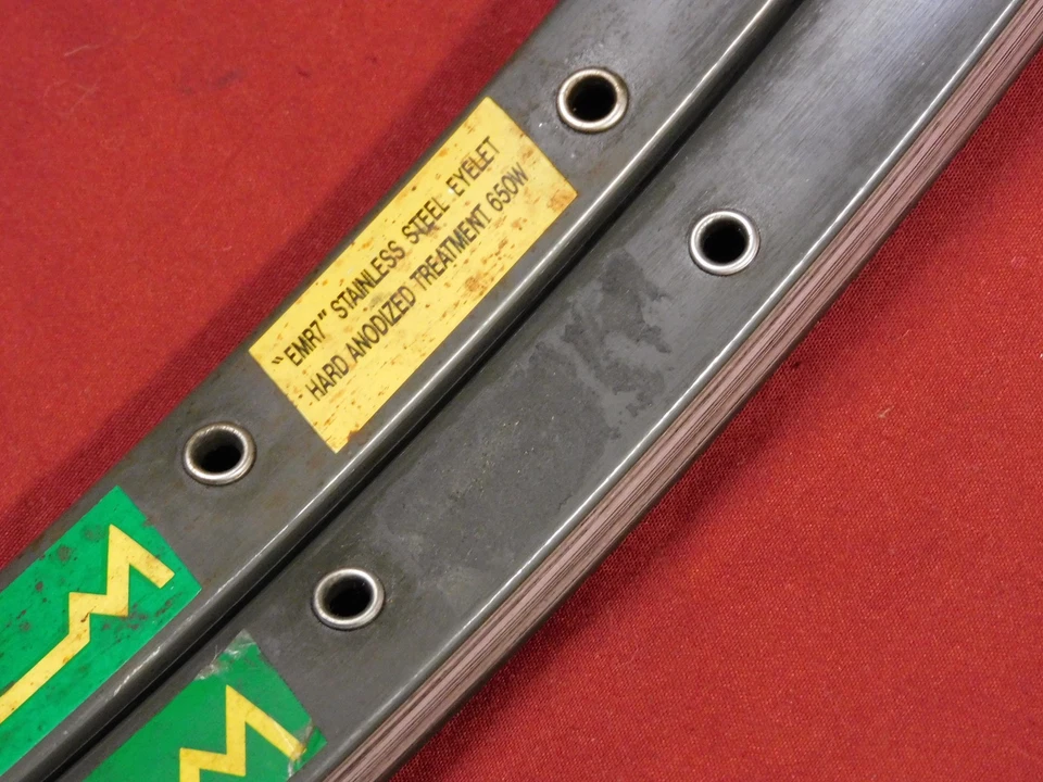 2 Vintage 1980's Mavic MA 40 Dark Gray Clincher Rims 700C 36H Presta @ 480 grams - Image 2 of 4