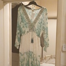 Women’s White/Green/Gold Floral Maxi Dress M V-Neck Long Sleeve Tassel Tie cute