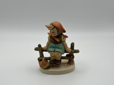 #ad MI M.I. Hummel Figurine #1123 Goebel Porcelain Vintage Retired Collectible $34.99