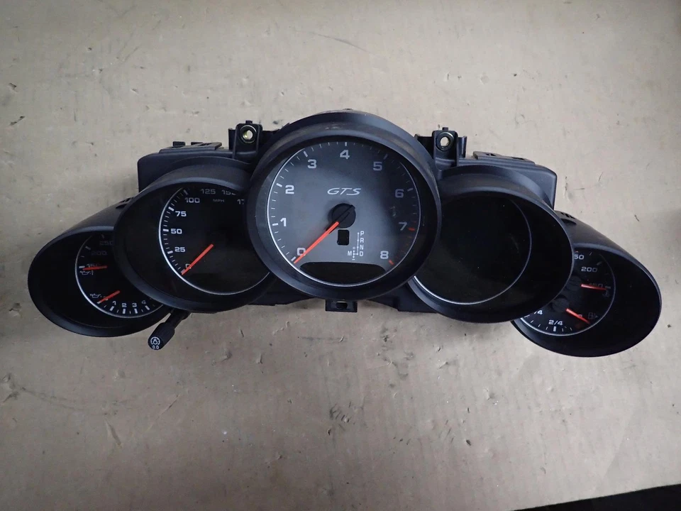 13 14 PORSCHE CAYENNE: velocímetro, sem bússola; GTS, MPH - Imagem 2 de 4