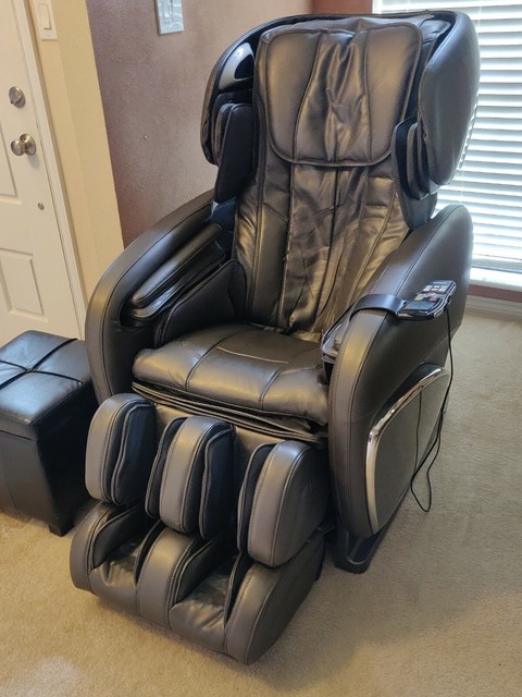 Cozzia EC-618B Zero Gravity Recliner Massage Chair ...