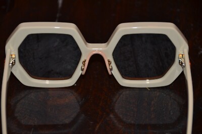 HOLLYWOOD FOREVER GUCCI SUMMER IVORY GEO DOUBLE GEOMETRIC  display picture 1