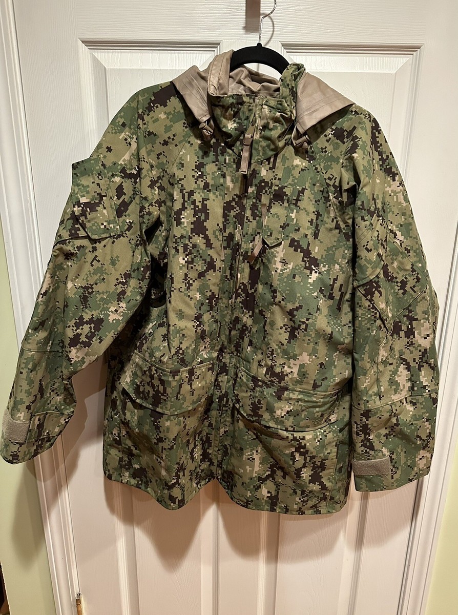 個人装備 US Navy Type III Working Parka Medium US Navy Working Uniform NWU Type III Parka Medium Regular AOR2