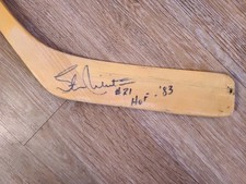 Stan Mikita Rookie Card and Autographed Memorabilia Guide 16