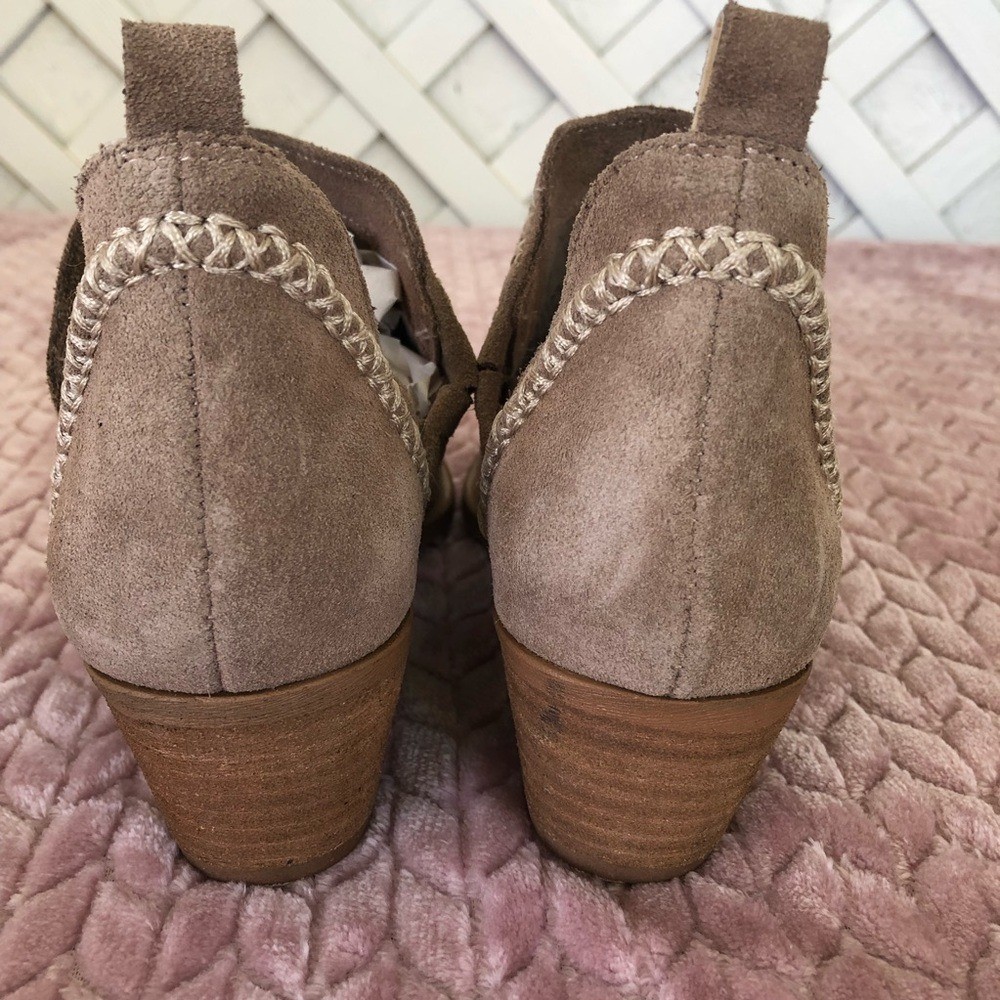 Sole Society Nikkie Ankle Bootie D'Orsay Suede Boho Western Stitched 6.5 View 4